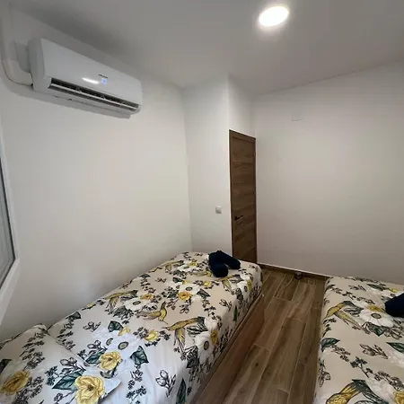 Modern Barcelona Apartment *